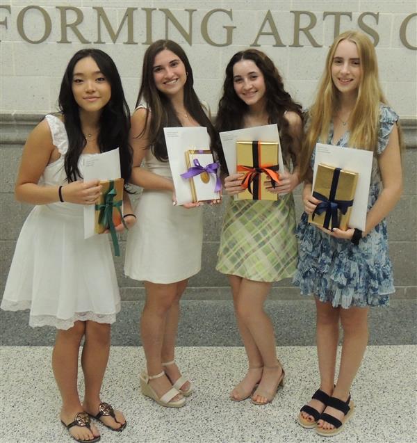  awards r
